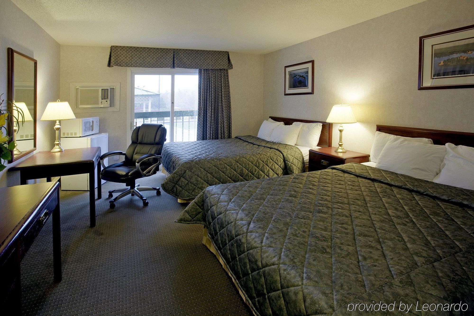 Travelodge By Wyndham Gananoque Room photo