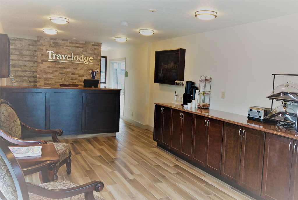 Travelodge By Wyndham Gananoque Interior photo